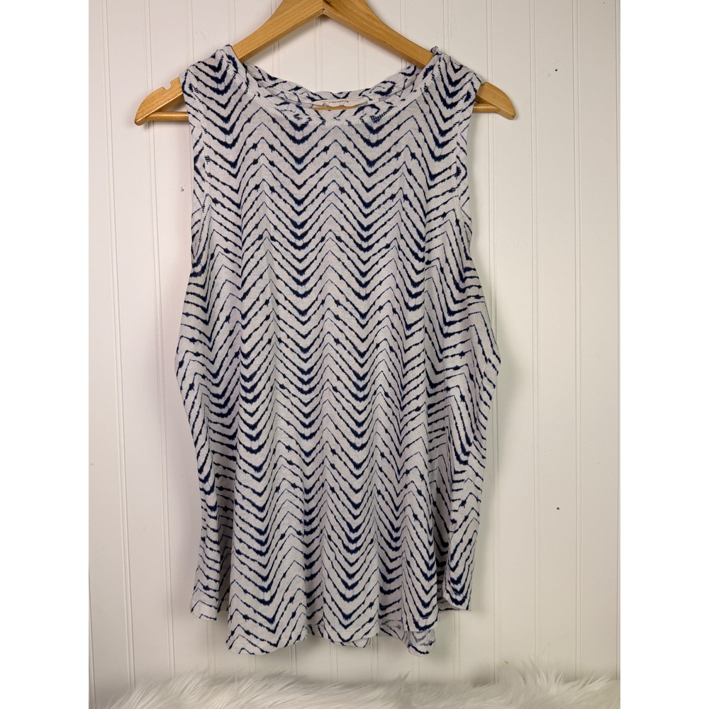 Athleta Blue White Chevron Zig Zag Sleeveless Tank Top Modal Blend Relaxed Fit